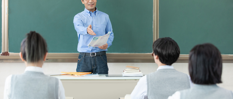 入学自我介绍简短（5篇）